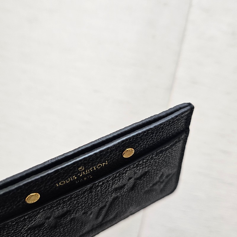 [新年超甜福利🧧] LV黑牛皮壓紋名片卡夾-4