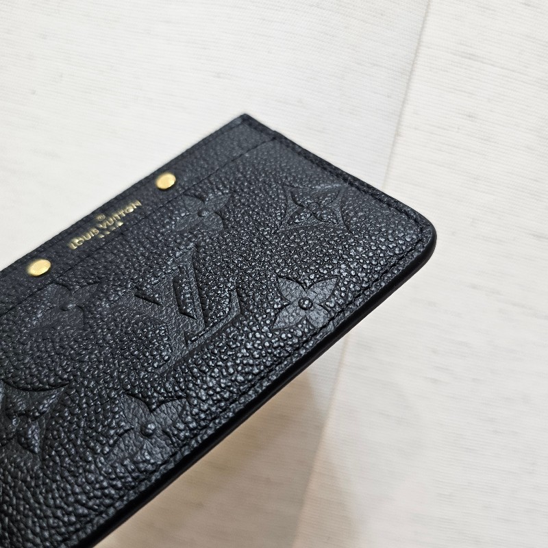 [新年超甜福利🧧] LV黑牛皮壓紋名片卡夾-5