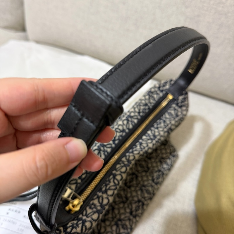 Loewe LOEWE Cubi 緹花帆布小牛皮 小號飯盒包 海軍藍-2