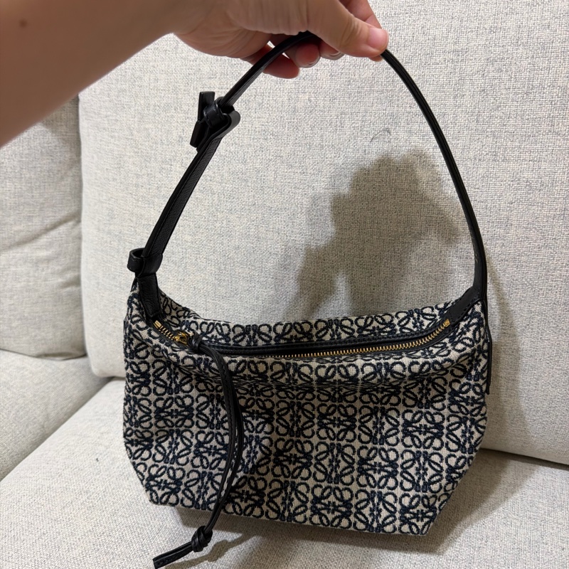 Loewe LOEWE Cubi 緹花帆布小牛皮 小號飯盒包 海軍藍-6