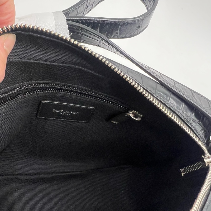 SAINT LAURENT 圣罗兰 YSL 黑色鳄鱼压纹相机包 男女同款单 尺寸 24*16*6.5cm-9