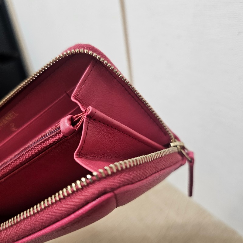 [ 新年福利推薦🧧] Chanel玫粉羊皮金釦19系列拉鏈中夾-15