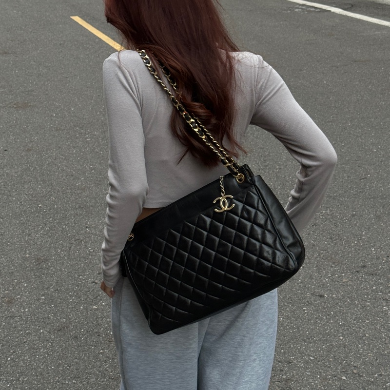 【極新🎁】 Chanel 黑金羊皮 經典托特包 （專櫃23.7萬）-0