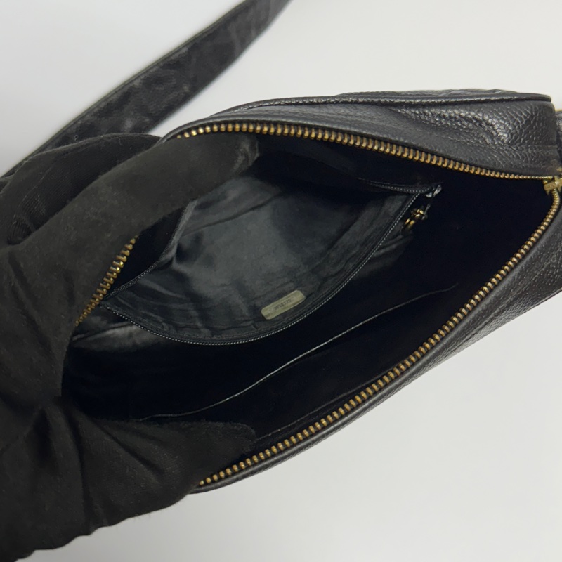 【超！級！新】Chanel 黑金魚子醬牛皮 豆腐包（專櫃26.4萬）-22