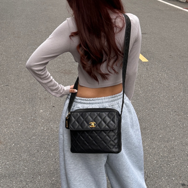 【超！級！新】Chanel 黑金魚子醬牛皮 豆腐包（專櫃26.4萬）-26