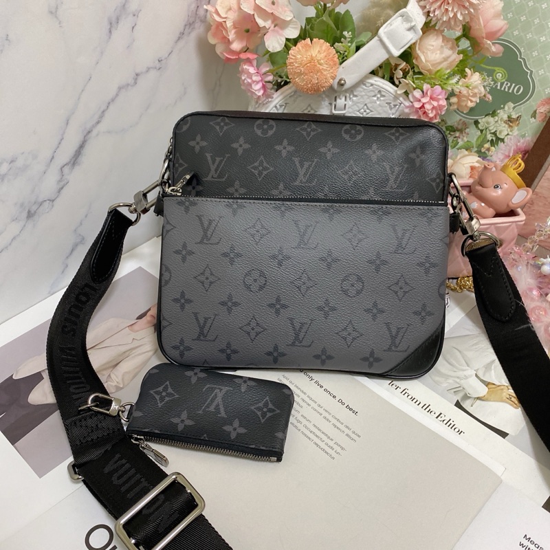 LV M69443 三合一黑武士郵差包 🏅-3