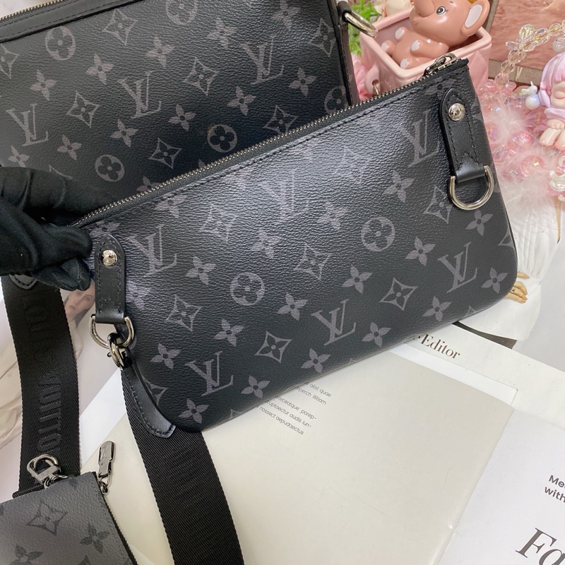 LV M69443 三合一黑武士郵差包 🏅-8