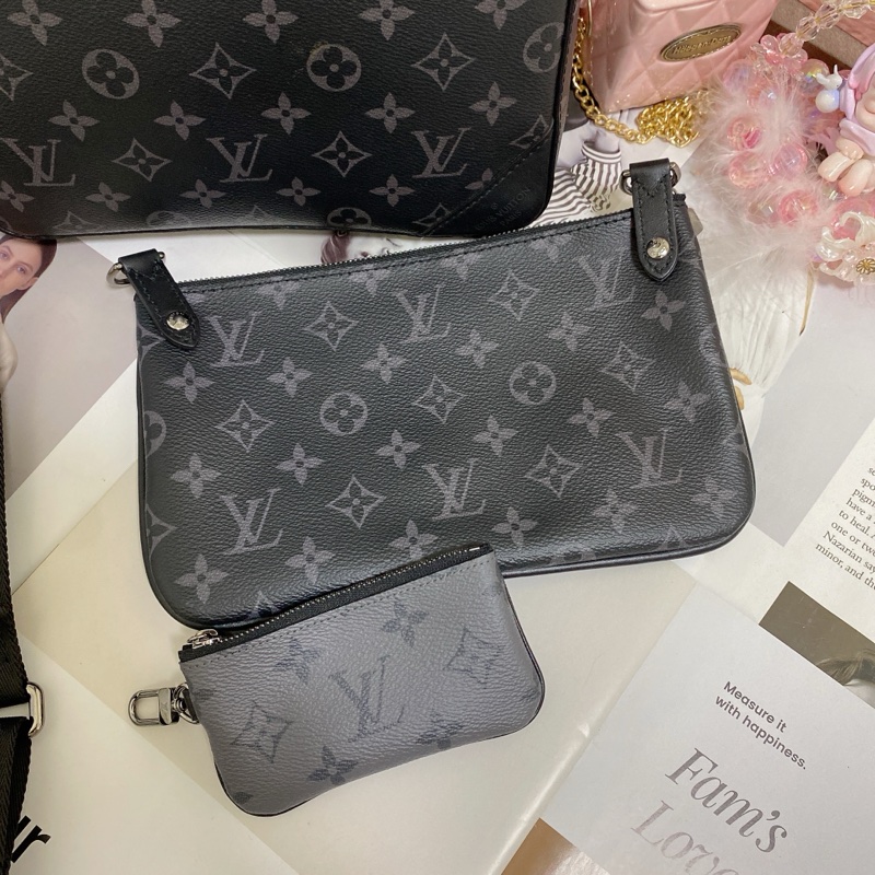 LV M69443 三合一黑武士郵差包 🏅-16