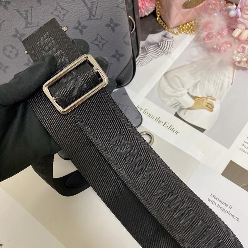 LV M69443 三合一黑武士郵差包 🏅-35