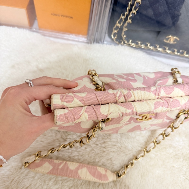 新上架🧨大掃除便宜賣一週🫶🏻清包櫃   CHANEL香奈兒肩背包-19