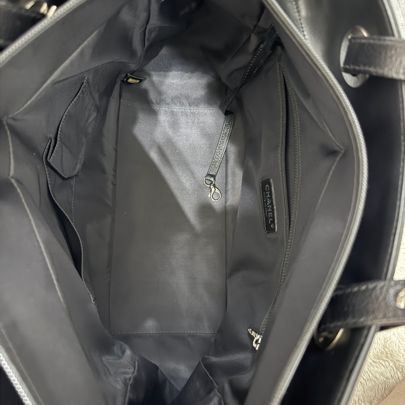 未使用9新✨是一顆公事包 也可以是一顆媽媽包 香奈兒chanel黑色肩背 托特-35