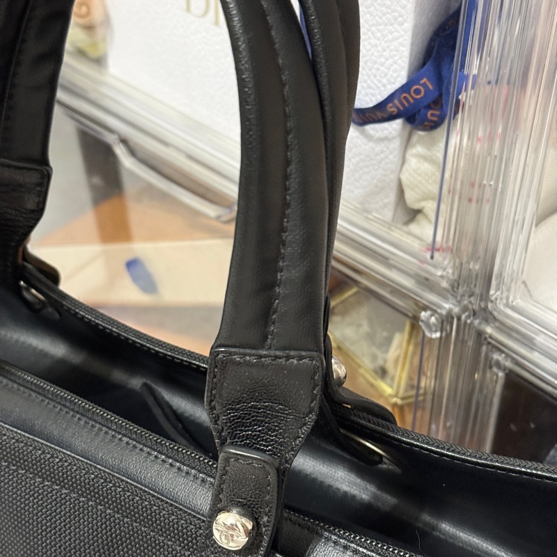 未使用9新✨是一顆公事包 也可以是一顆媽媽包 香奈兒chanel黑色肩背 托特-63