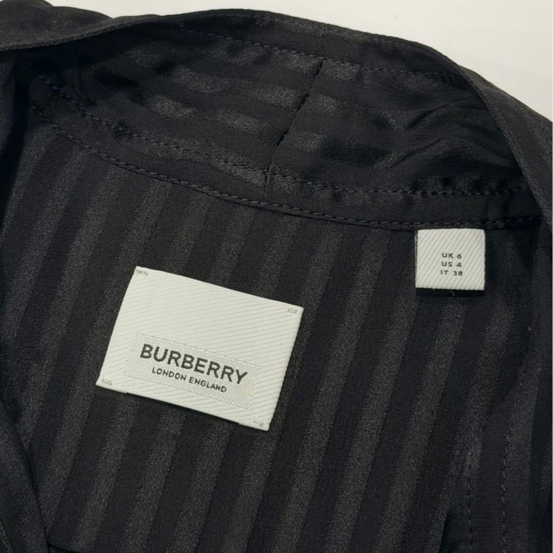 BURBERRY 新標 滿版TB 直條紋桑蠶絲上衣-8