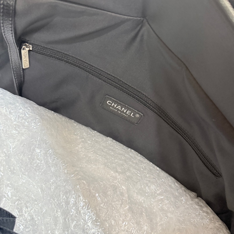 9新以上✨私物超甜賣🫶🏻好用可上肩的香奈兒 是一顆通勤包 也可以是一顆媽媽包🖤chanel黑色 肩背 托特-12