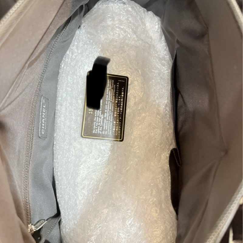 9新以上✨私物超甜賣🫶🏻好用可上肩的香奈兒 是一顆通勤包 也可以是一顆媽媽包🖤chanel黑色 肩背 托特-16