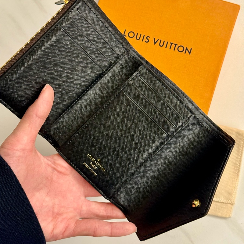 LV Victorine錢包/拼色短夾-3