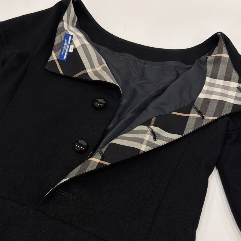 BURBERRY 大鈕扣口袋毛料戰馬洋裝黑色-7