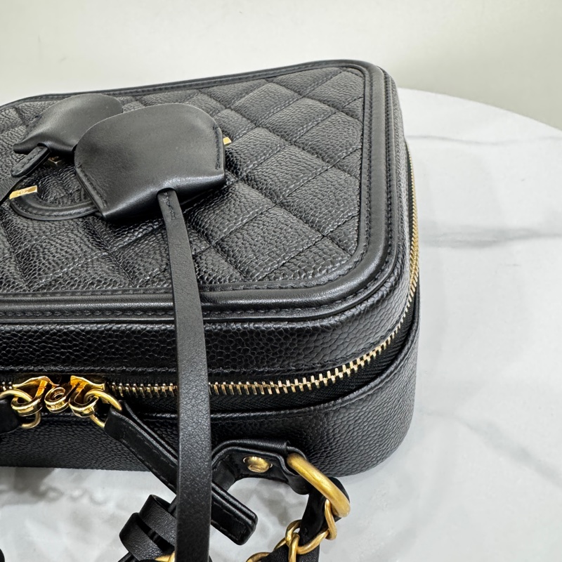 JK國際二手精品✨Chanel vanity case相機包 21cm-9