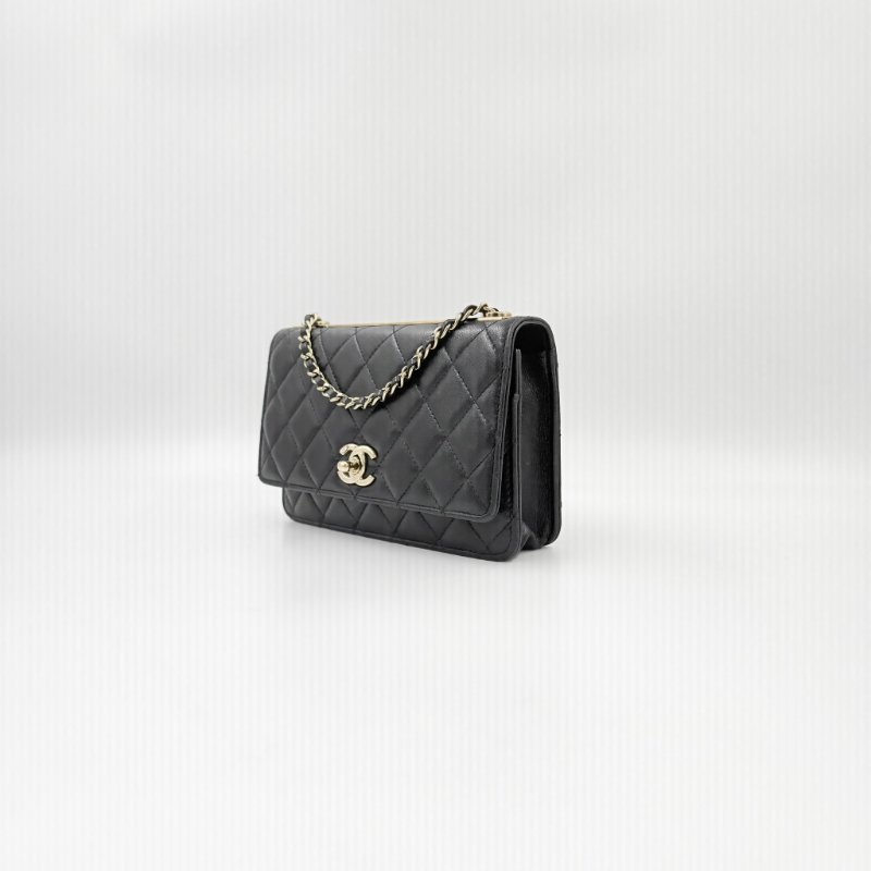 CHANEL - 黑色羊皮金釦Trendy CC Wallet on Chain ╻ WOC-5
