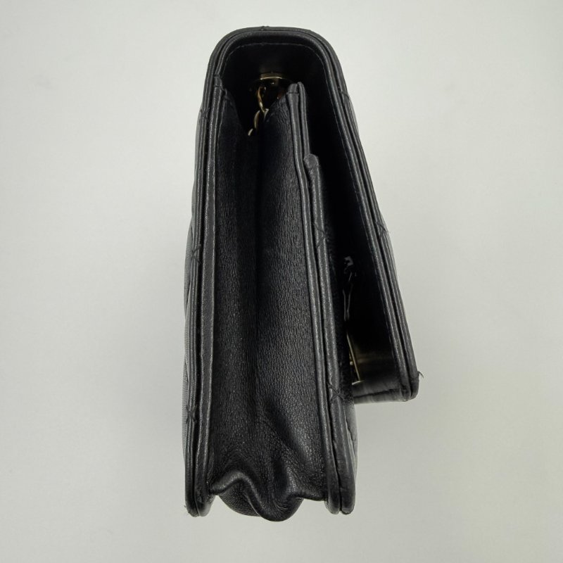 CHANEL - 黑色羊皮金釦Trendy CC Wallet on Chain ╻ WOC-12