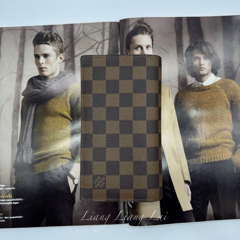 LOUIS VUITTON LV Brazza Damier Ebene 經典棋盤格長夾-1