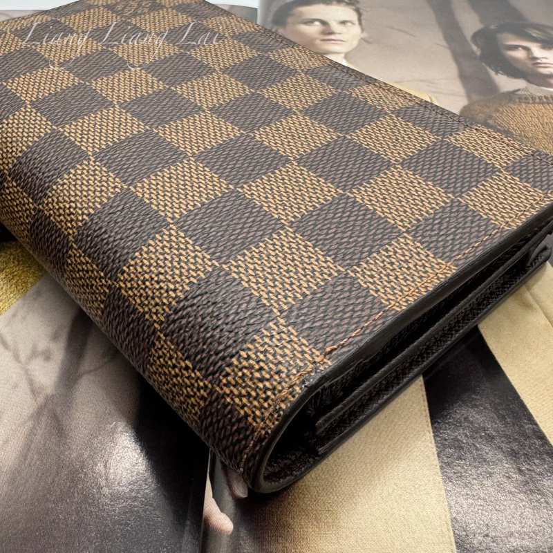LOUIS VUITTON LV Brazza Damier Ebene 經典棋盤格長夾-22