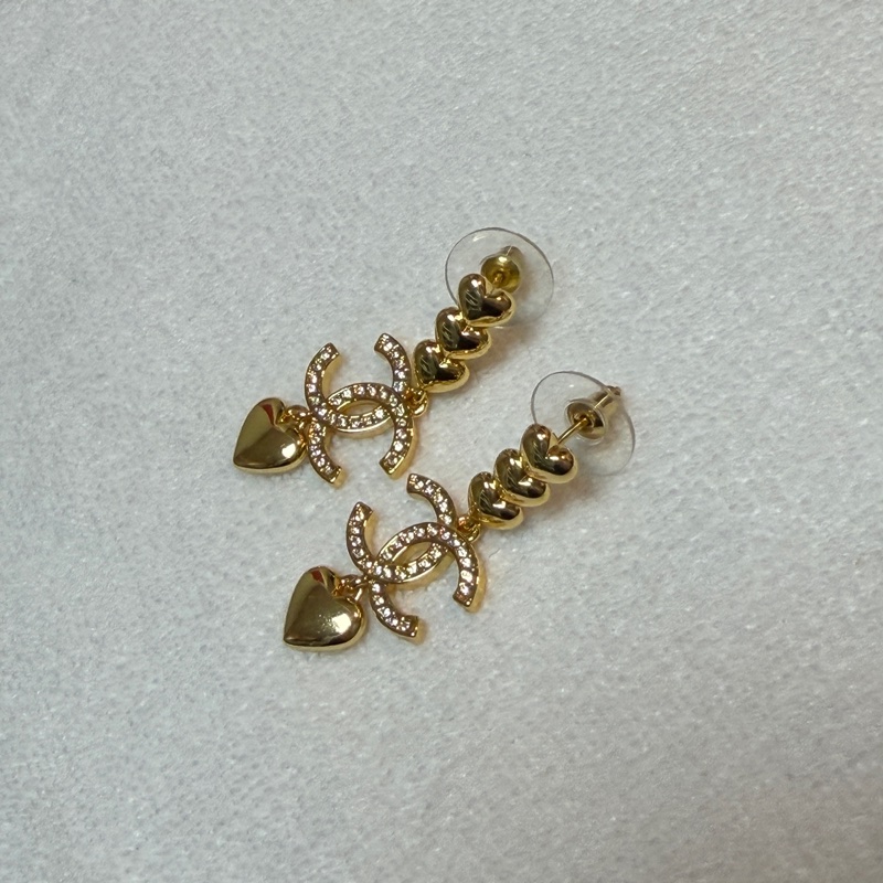 Chanel 滿鑽愛心耳環-4