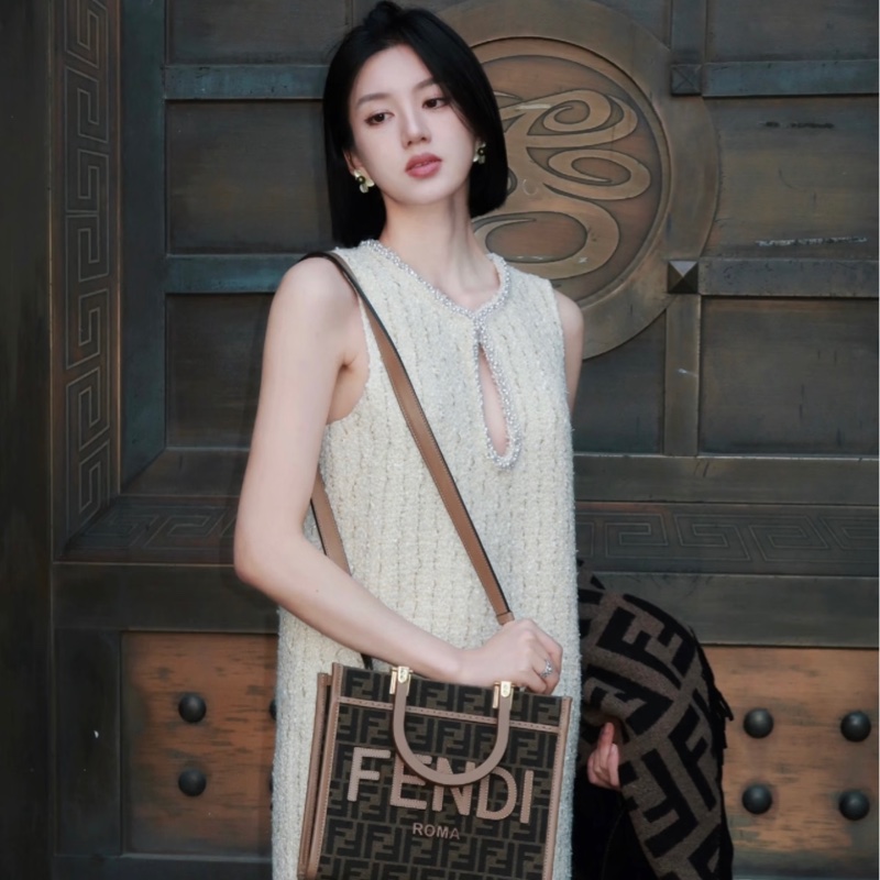 促銷品 Fendi FF 披肩 拼色羊毛和羊絨-3
