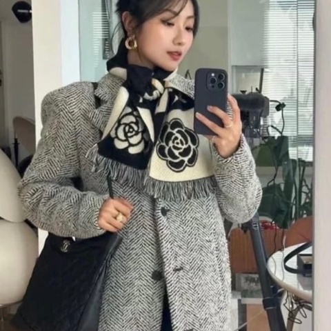 Chanel 曼徹斯特秀場 贈品圍巾✨