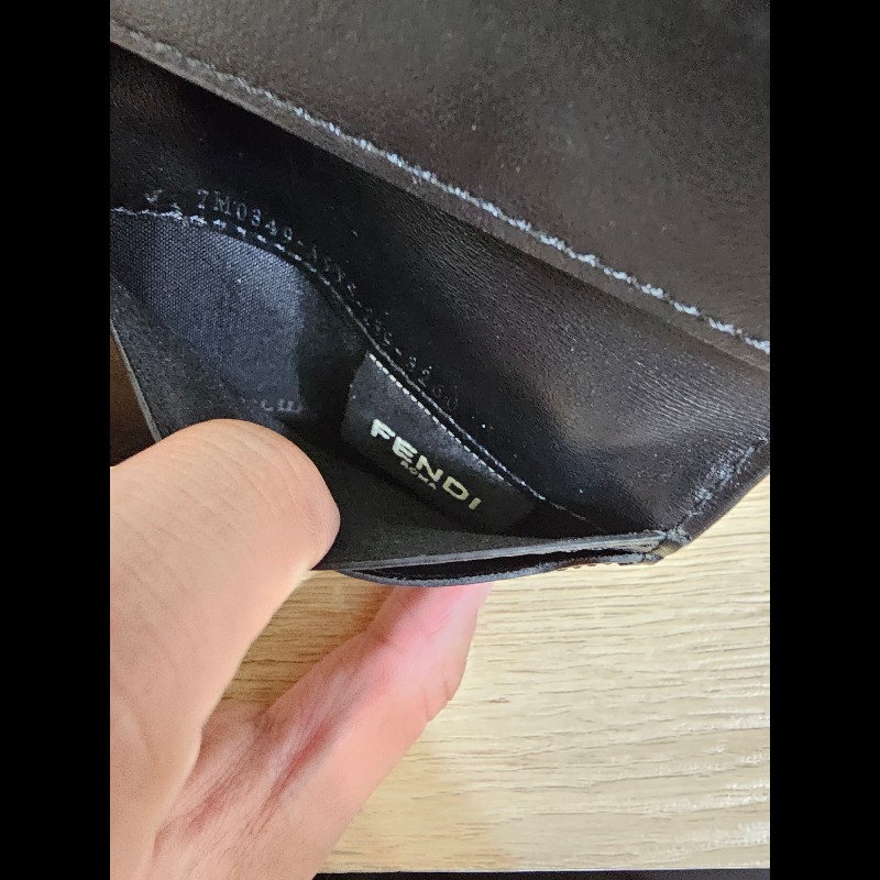 Fendi 卡夾-10