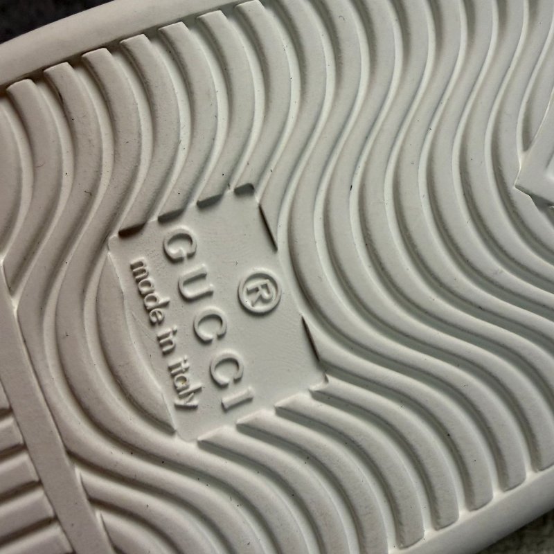 古馳 低幫休閒板鞋-14