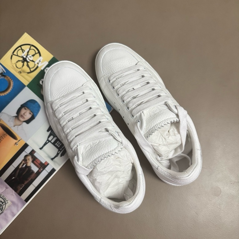 閒置新 未使用 Loewe羅意威 純白板鞋 37碼 無塵袋無盒-1