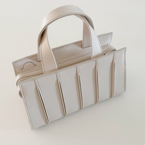 MaxMara 經典款小牛皮Whitney小手提包