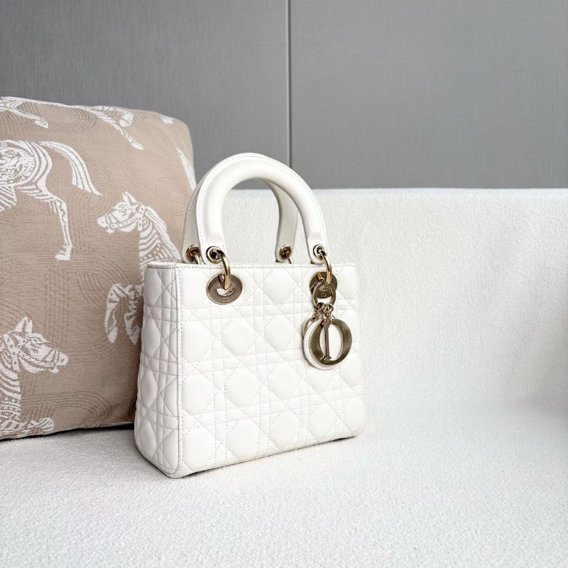 Dior四格黛妃包白色金扣羊皮 20*18*6 98新配件塵袋肩帶-4