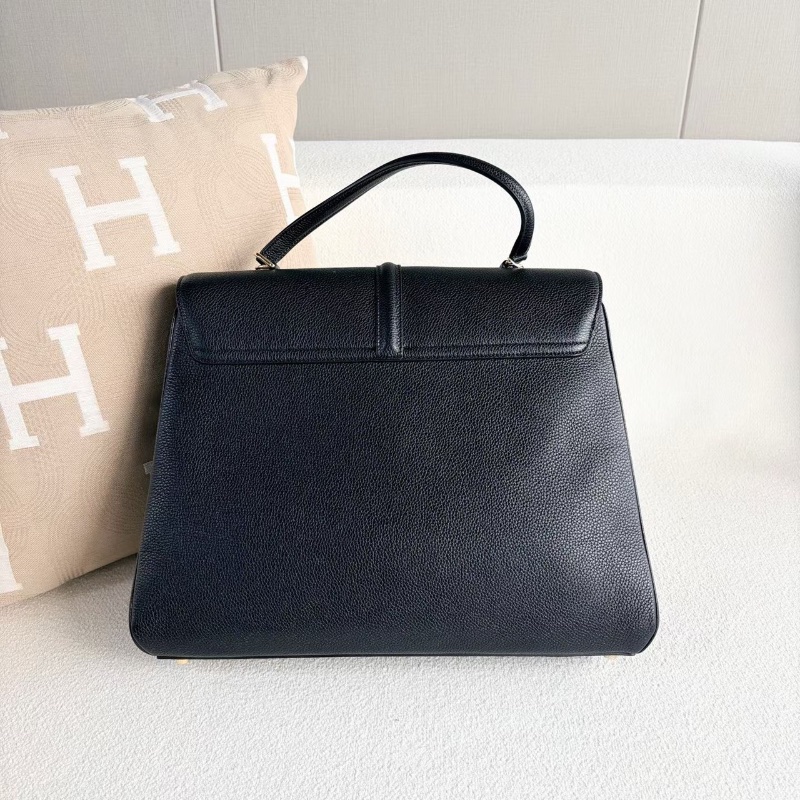 Celine soft16手提斜背包大號 黑金 牛皮36*28*11 99新配件塵袋肩帶鑰匙*2 鎖-8