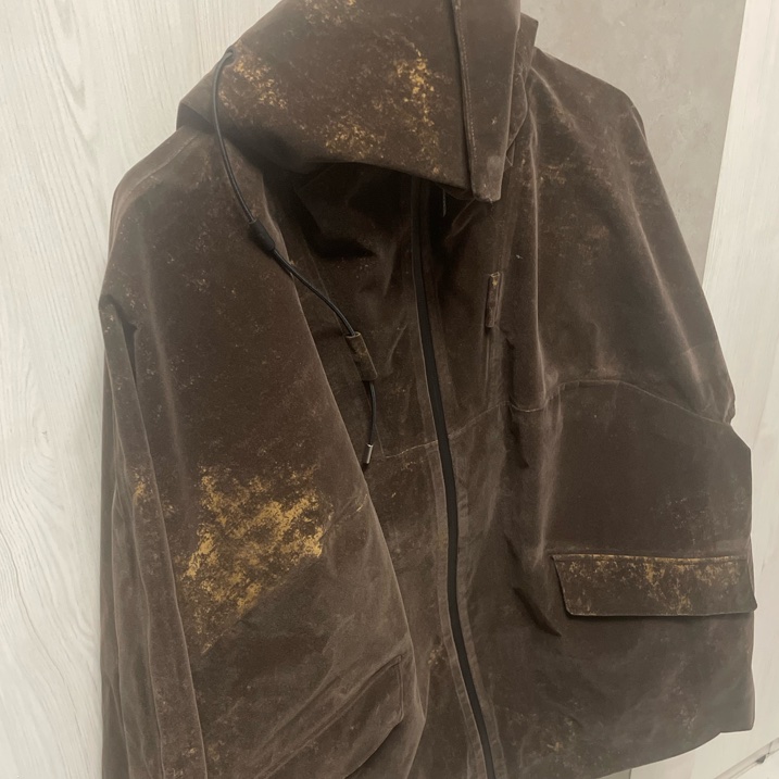 On Jacket Loewe-9