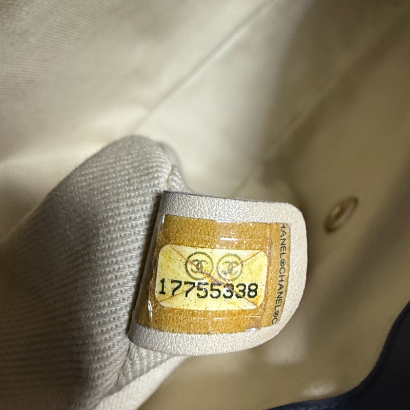 CHANEL CLASSIC SHOULDER CHAIN BAG-15