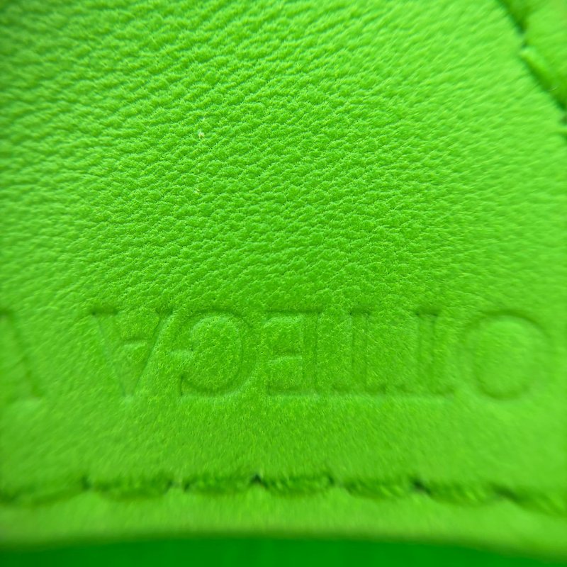Bottega Veneta（葆蝶家）The Pouch 系列 手拿包-1