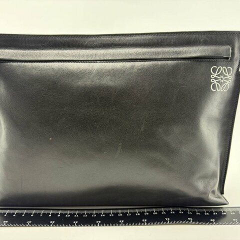LOEWE（羅意威）手拿包