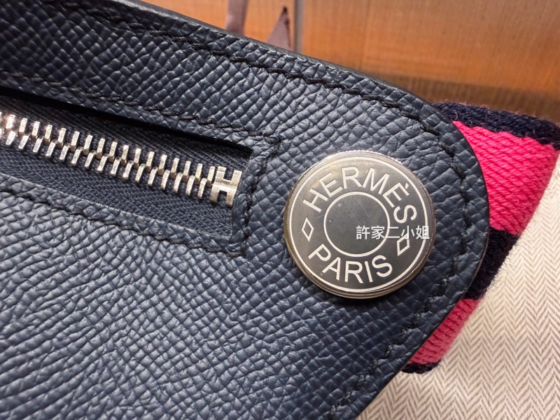 Hermes 98新 (2023年購入B刻）Petite Course月亮馬鞍包-7