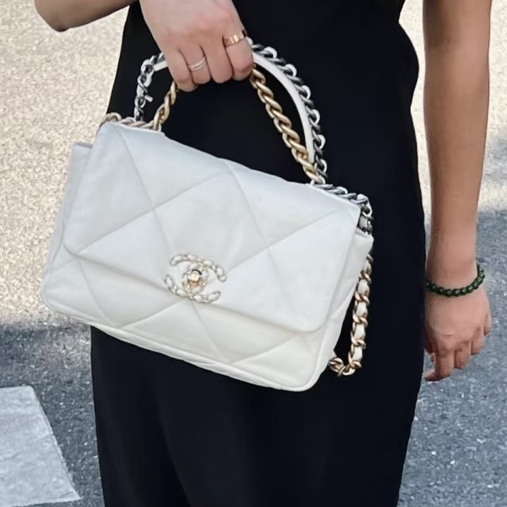 優雅千金風🤍99新Chanel香奈兒白色小號19bag手提包單肩斜挎包-0