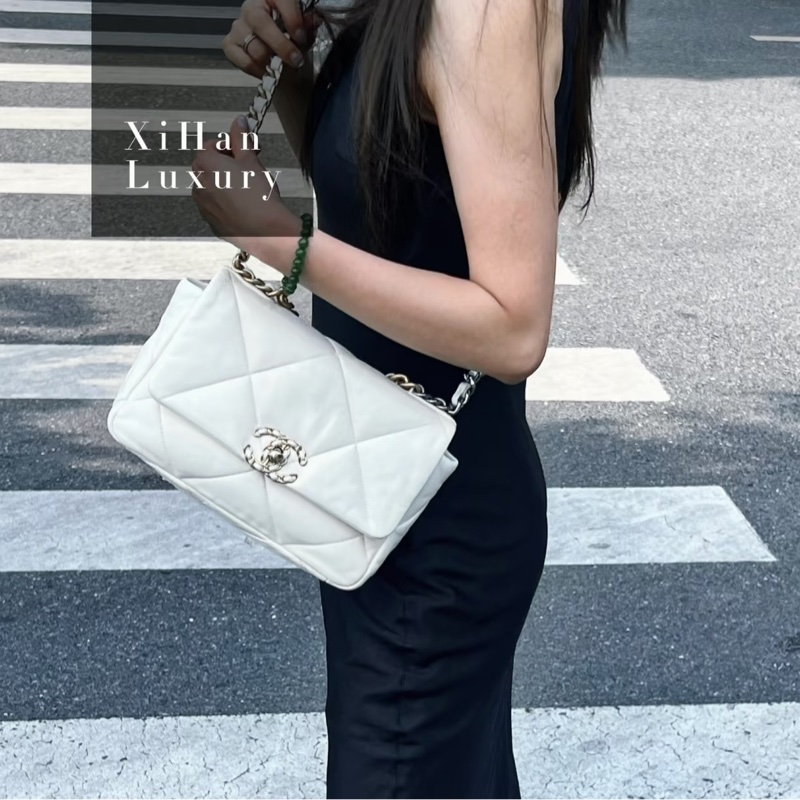 優雅千金風🤍99新Chanel香奈兒白色小號19bag手提包單肩斜挎包-3