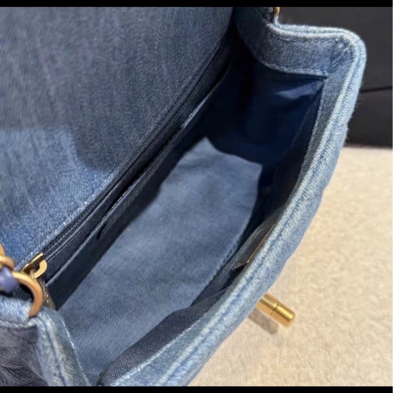 絕版斷貨款🔥99新🆕Chanel香奈兒牛仔單寧金扣金球方胖子單肩斜挎包-10