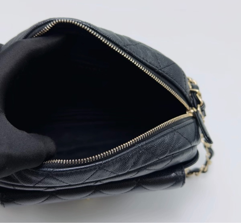 【97新 ✨ 全網最低價！】Chanel cc day camera bag 香奈兒黑金相機單肩斜挎包色 荔枝牛皮 成色很好-5
