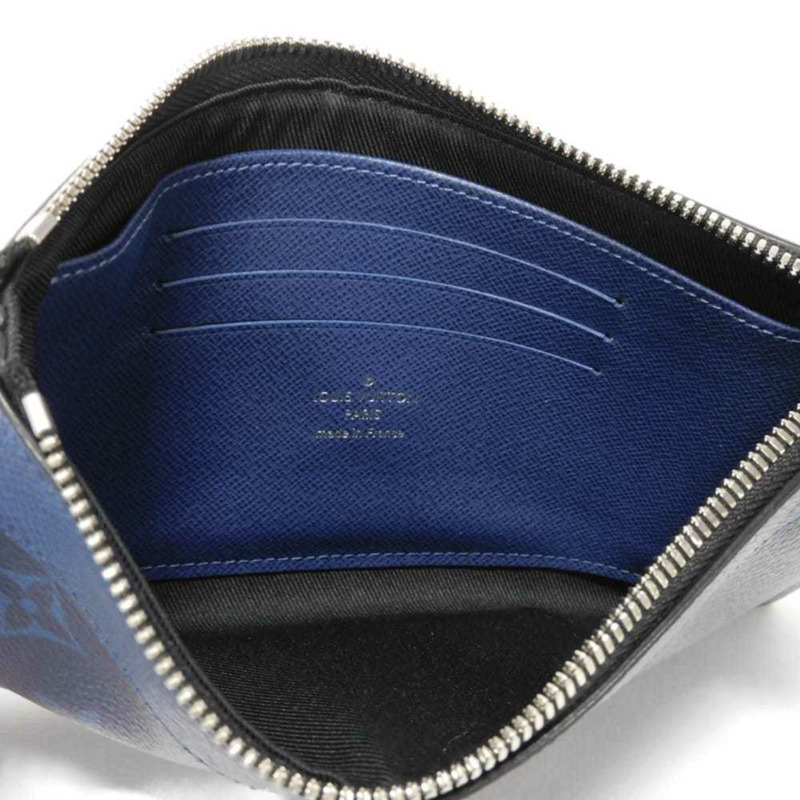 路易威登 Discovery PM 手拿包，花卉藍配 D 形環，銀色 Taiga Rama Monogram 圖案，鈷藍色，M30278，男士-6