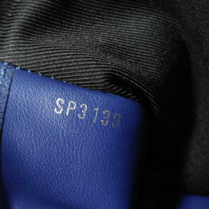 路易威登 Discovery PM 手拿包，花卉藍配 D 形環，銀色 Taiga Rama Monogram 圖案，鈷藍色，M30278，男士-7