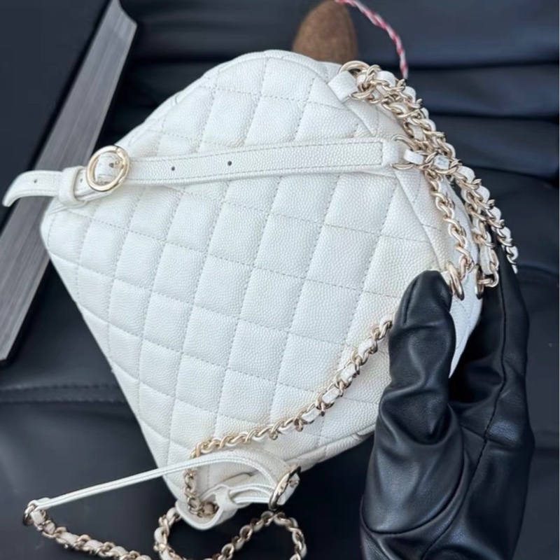 【96新 ✨ 全網最低價！】Chanel 香奈兒 荔枝牛皮雙肩包 白色金扣 有卡-7