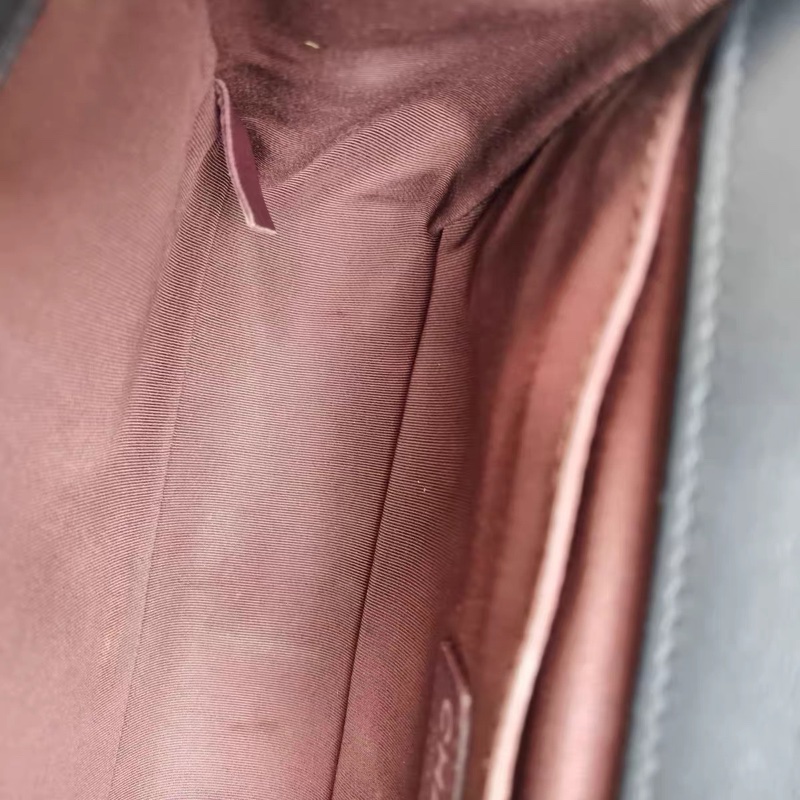 【97新 ✨ 全網最低價!】絕版Chanel香奈兒黑銀 山形紋Leboy中號 鐳射標 黑色銀扣 羊皮 (便宜出得快~購前先聯繫查詢庫存❗️)-21