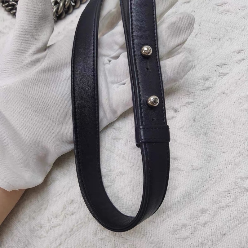 【97新 ✨ 全網最低價!】絕版Chanel香奈兒黑銀 山形紋Leboy中號 鐳射標 黑色銀扣 羊皮 (便宜出得快~購前先聯繫查詢庫存❗️)-26