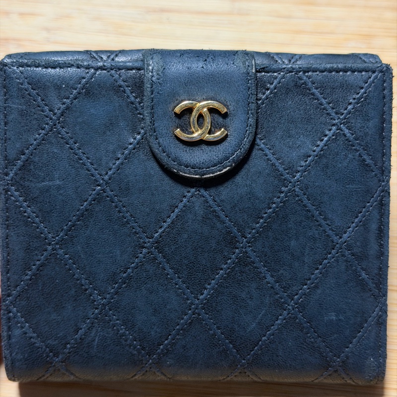 中古二手Chanel雙面小羊皮黑金短夾 1996-1997-1